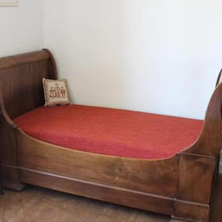 Holiday home Authentique Ferme Perigourdine, A 5km Au Sud De Sarlat, 1km De La Riviere Vitrac (Dordogne)