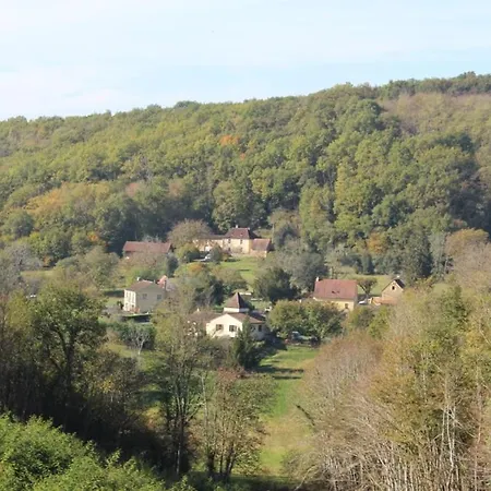 Authentique Ferme Perigourdine, A 5km Au Sud De Sarlat, 1km De La Riviere *